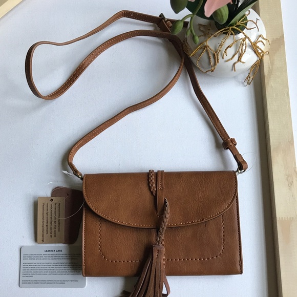 Free People Handbags - 💐HP🔥New FREE PEOPLE Francesca Envelope Crossbody